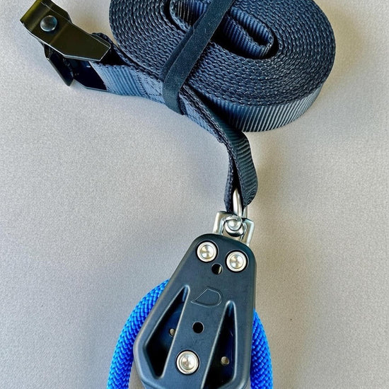 Adult/large harness — fit detail